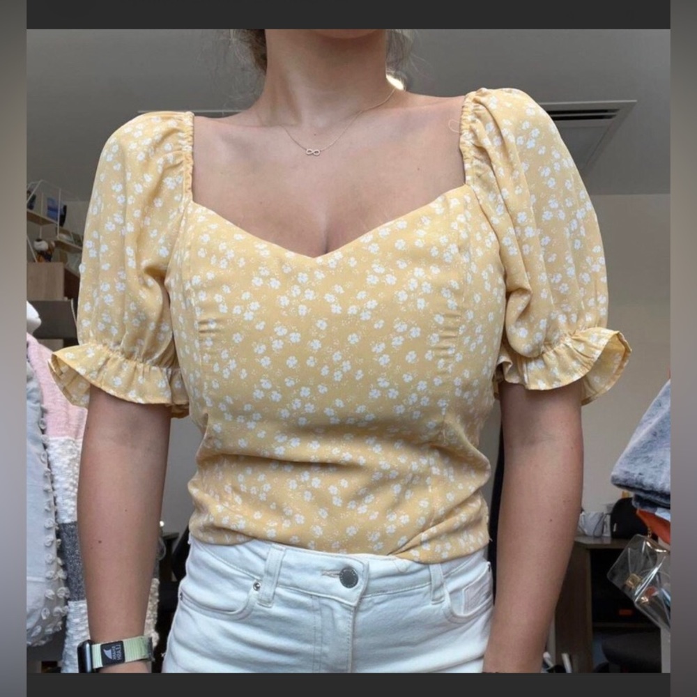 Abercrombie & Fitch Corset Puff Sleeve Yellow Floral Crop Top Medium